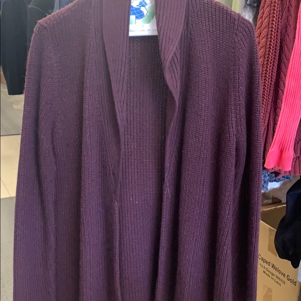 Guess sweater